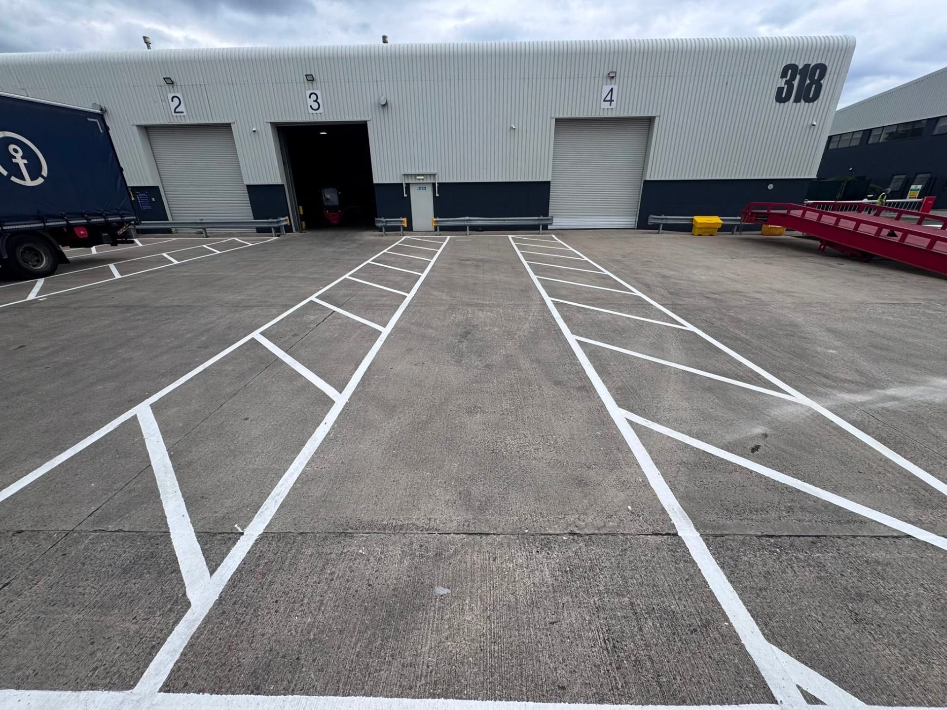 External Line Marking
